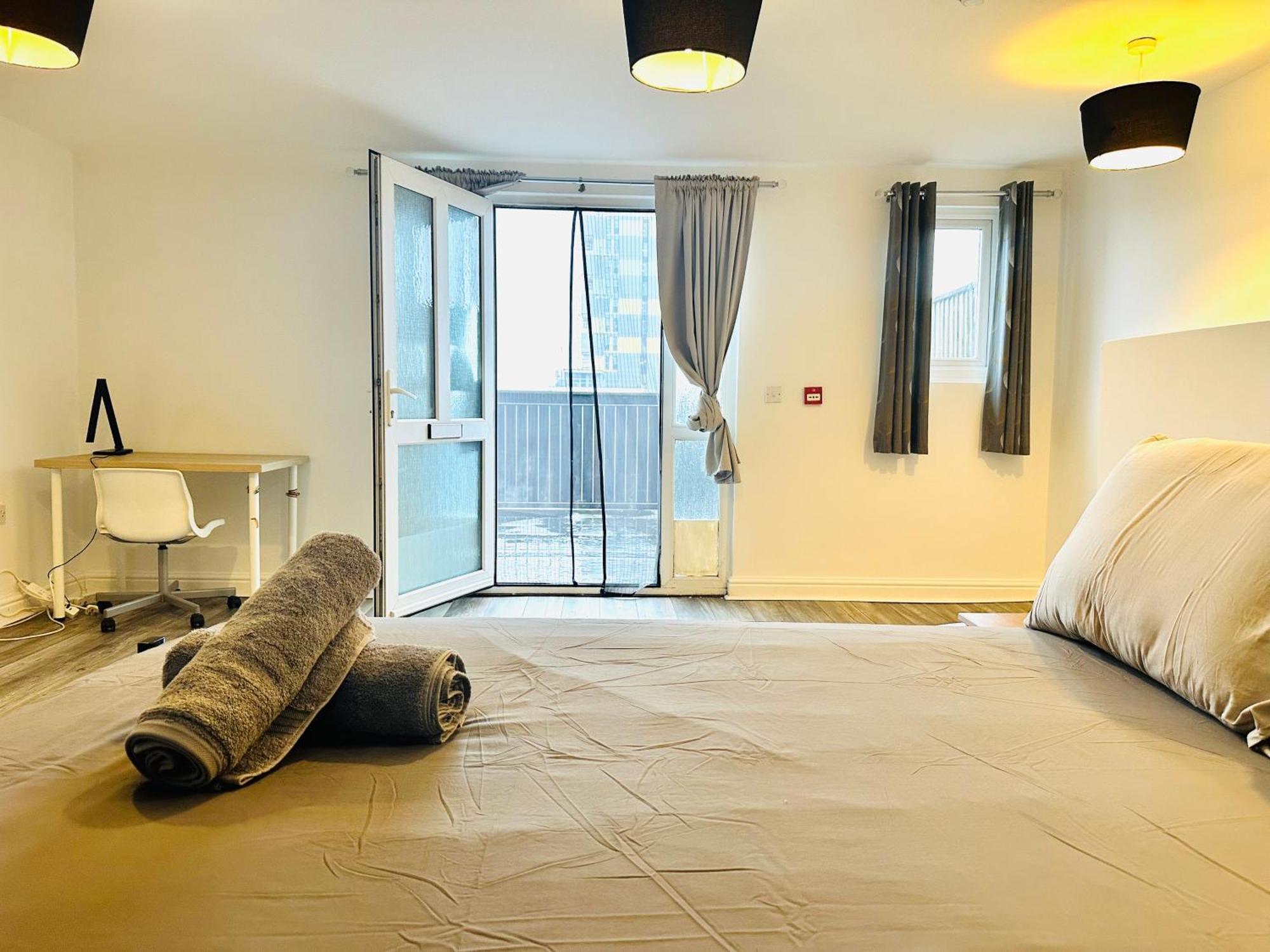 Spacious And Affordable City Center Two Beds Flat Swansea Kültér fotó
