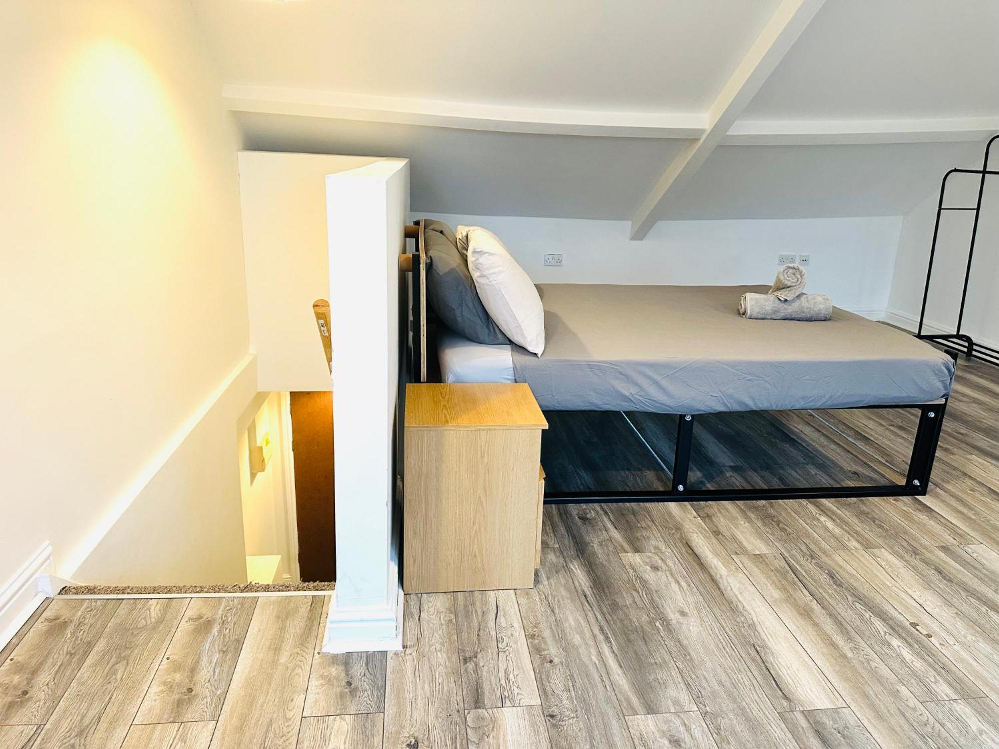 Spacious And Affordable City Center Two Beds Flat Swansea Kültér fotó
